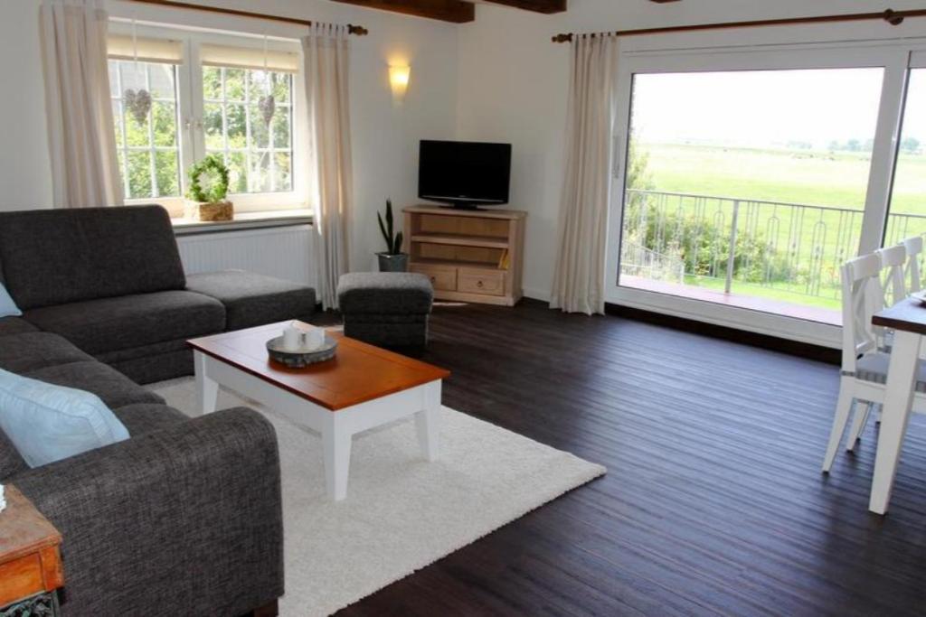Wohnen Unter Reet Apartment Galmsbull Ngoại thất bức ảnh
