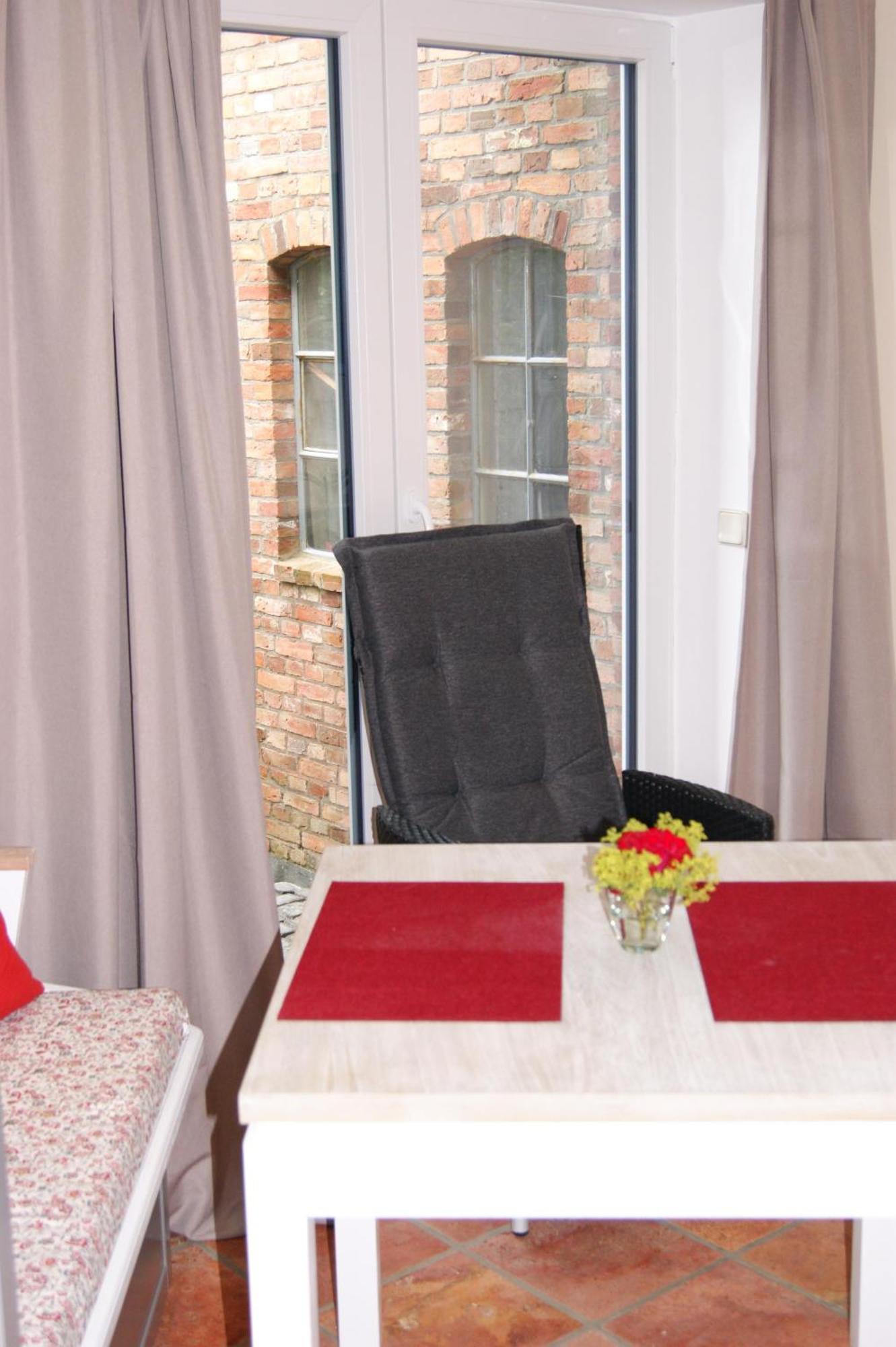 Wohnen Unter Reet Apartment Galmsbull Ngoại thất bức ảnh